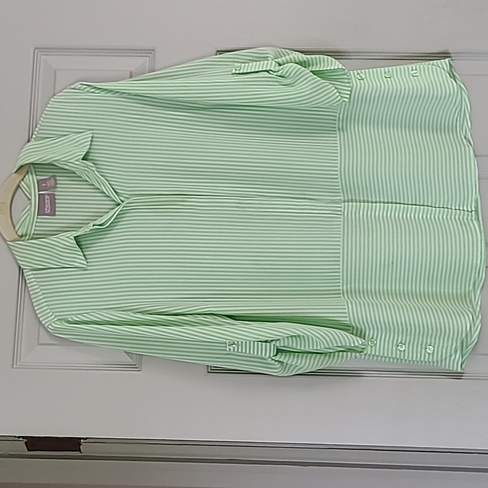 Chico's pistachio green/white sheer stripe top. Beautiful drape. All Poly. Sz 1.